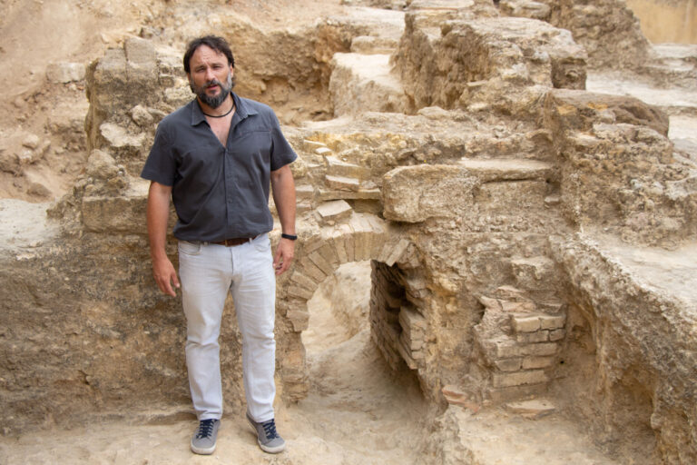 Becas exclusivas para estudiantes de arqueología en México
